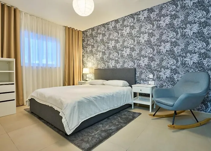 Fairways Modern - Perfect For Families *