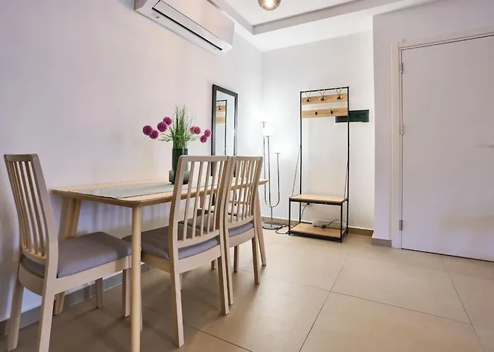 Fairways Modern - Perfect For Families