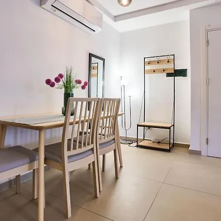 Fairways Modern - Perfect For Families