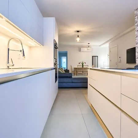 Fairways Modern - Perfect For Families Appartement